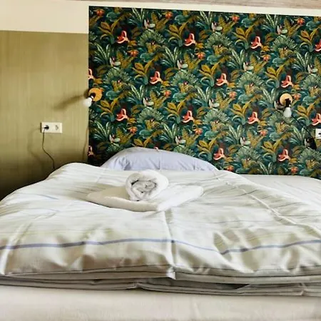 Apartment Phoenix 3-zimmer Monteurwohnung Mit *riesiger* Parkflache Bielefeld