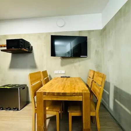 Phoenix 3-zimmer Monteurwohnung Mit *riesiger* Parkflache * בילפלד